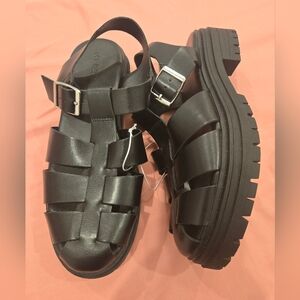 Old Navy Black Strappy Sandals
